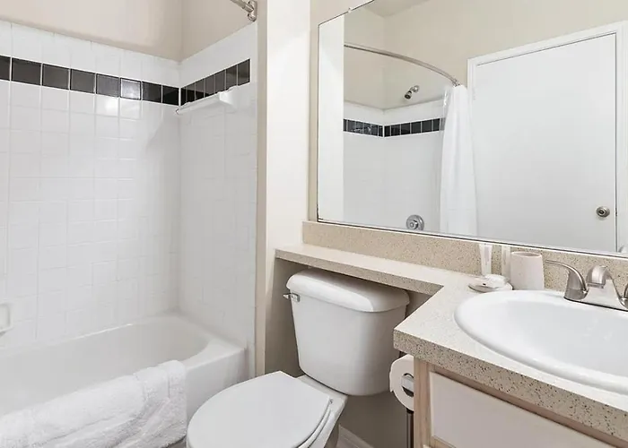 Landing - Modern With Amazing Amenities