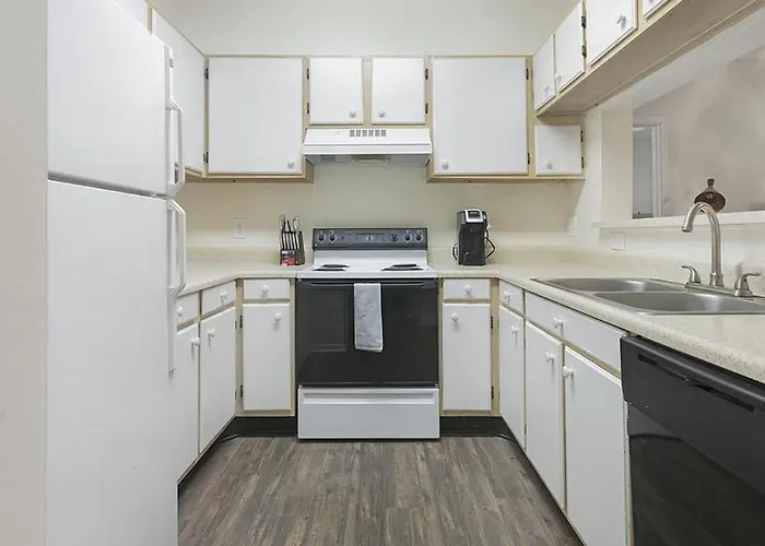 Apartment Landing - Modern With Amazing Amenities Winston-Salem